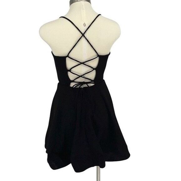 Windsor Womens Crisscross Back Lined Mini Fit‎ & Flare Dress Black Size Small - Picture 3 of 10